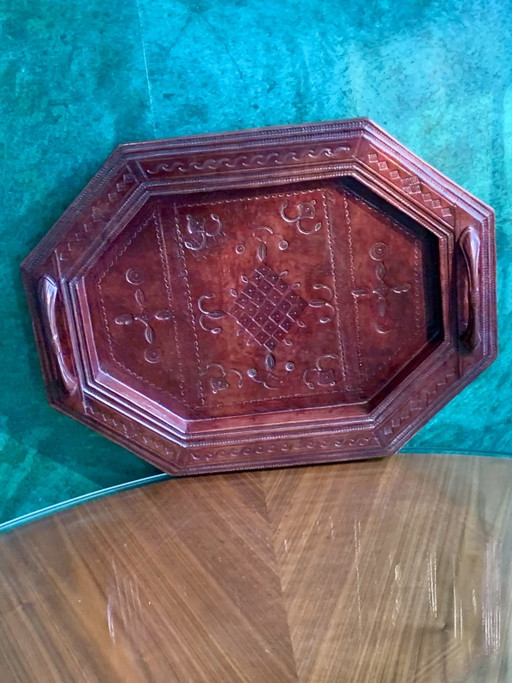 Grand Plateau Octogonal Vintage En Cuir - Touareg, Niger —, 45x35cm