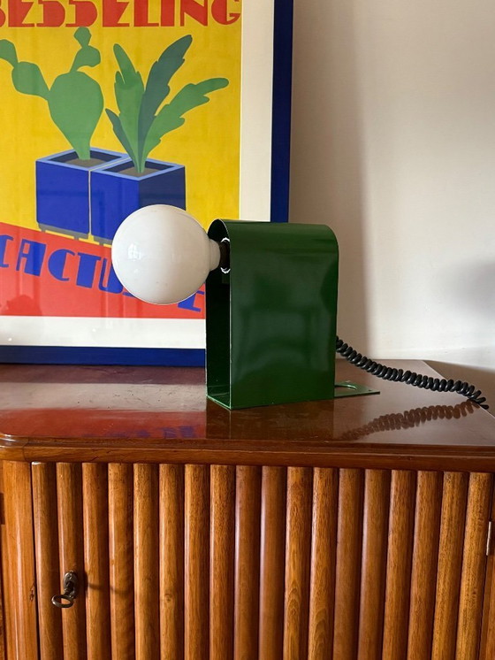 Image 1 of Lámpara de mesa/pared verde estilo era espacial, Italia, década de 1970.