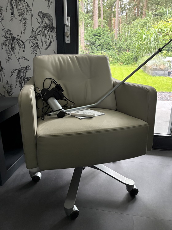 Image 1 of Sedia da ufficio Giorgetti Musa - Crema
