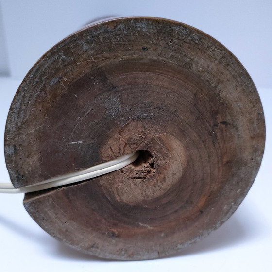 Image 1 of grande lampada in rovere massello con timbro vintage