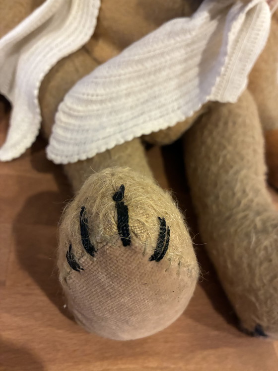 Image 1 of Artist's Bar by Ingeborg Taivanalo-Lutz