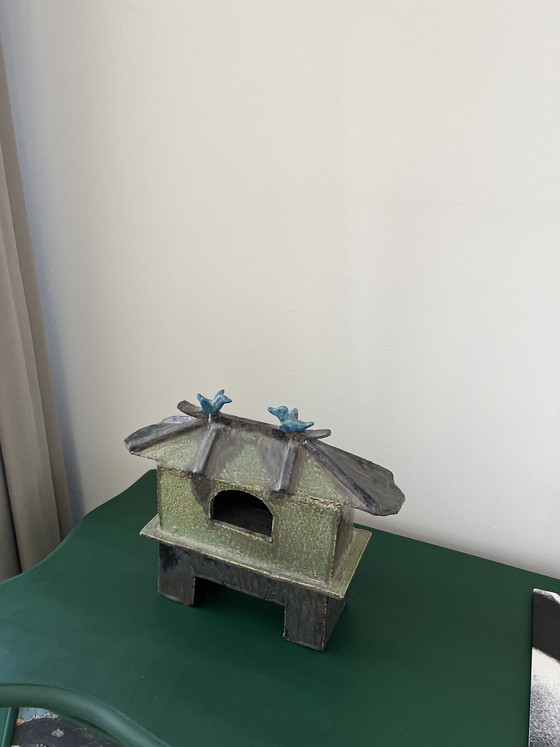 Image 1 of House with birds on the roof (Han Dynasty replica)