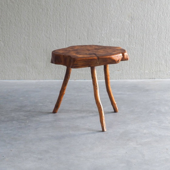 Vintage Franse bijzettafel van iepenhout in een koffer – Wood (photo 17 of 21)