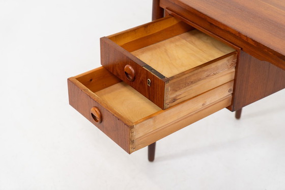 Image 1 of Scrivania a ribalta indipendente in teak (Danimarca, anni '60).