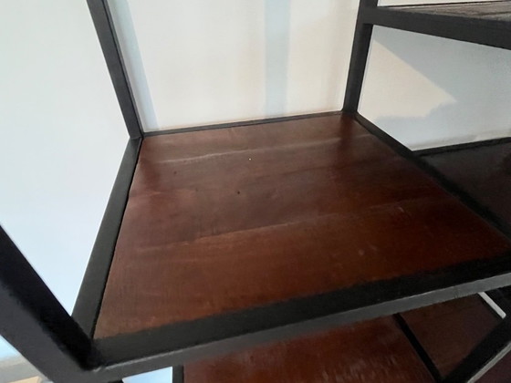 Image 1 of Mensola a muro aperta MUMBAI in legno di acacia e struttura in metallo nero