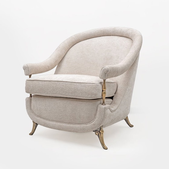 Image 1 of Par de sillones franceses de mediados de siglo, estilo art déco con detalles de latón, década de 1950.