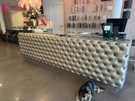 Theke/Bar, handgefertigt – Aufbewahrungsschrank, Textile (photo 6 of 8)