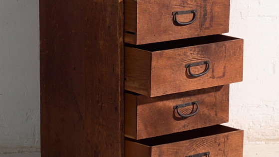 Antique Japanese tansu chest– Japan, circa 1910 – Chest of drawers (photo 3 of 40)