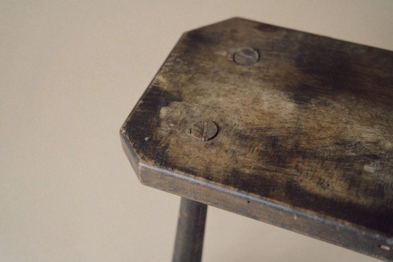 Image 1 of Vierpotige houten kruk