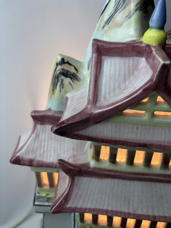 Image 1 of Einzigartige antike Palastlampe aus Taiwan (Republik China) – Keramik-Wand- und Tischobjekt – ca. 1960