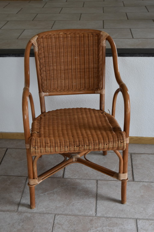 sedia in vimini e rattan
