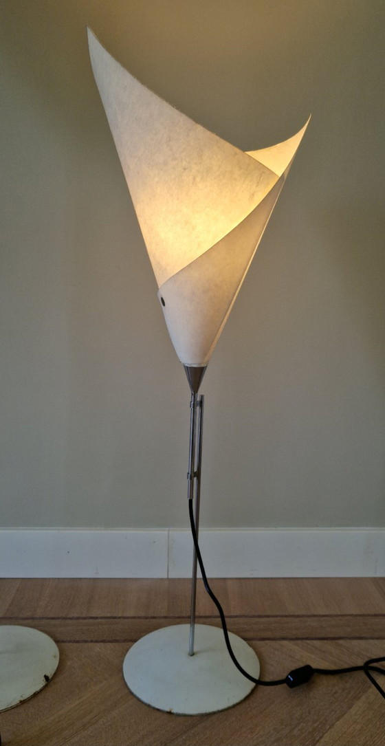 Set di 3 lampade da terra vintage Calla, Marcello Cuneo, Valenti, design italiano, anni '70 – Metal, Paper (photo 2 of 10)
