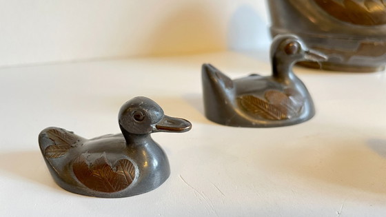 Image 1 of BOITES Famille CANARDS Vintage