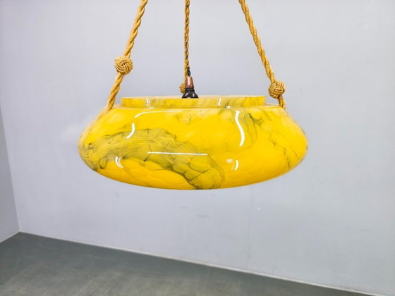 Image 1 of Art Deco hanglamp, gemarmerd glas en messing, jaren 1930