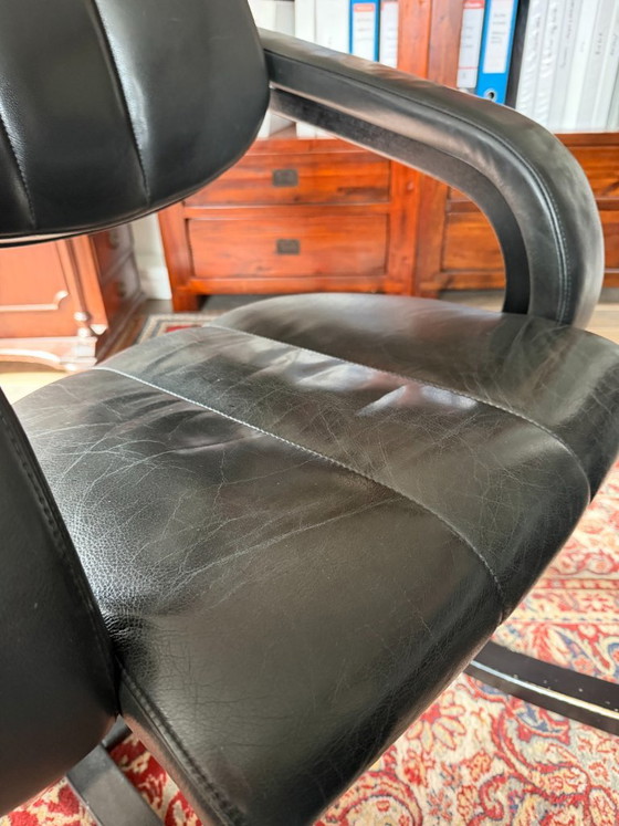 Stokke Vintage Leren Ergonomische Stoel Design Peter Opsvik – Fauteuils, Wood, Leather (photo 3 of 6)