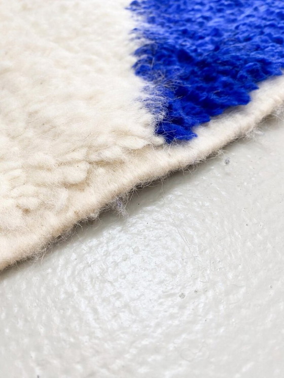 Image 1 of Magnifique Tapis artisanal 250cmx150cm 