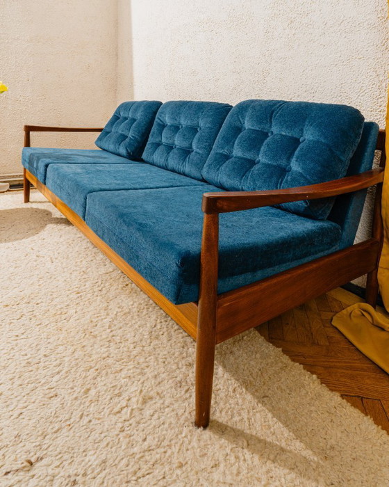 Image 1 of Canapé extensible trois places danois en teck, années 1970