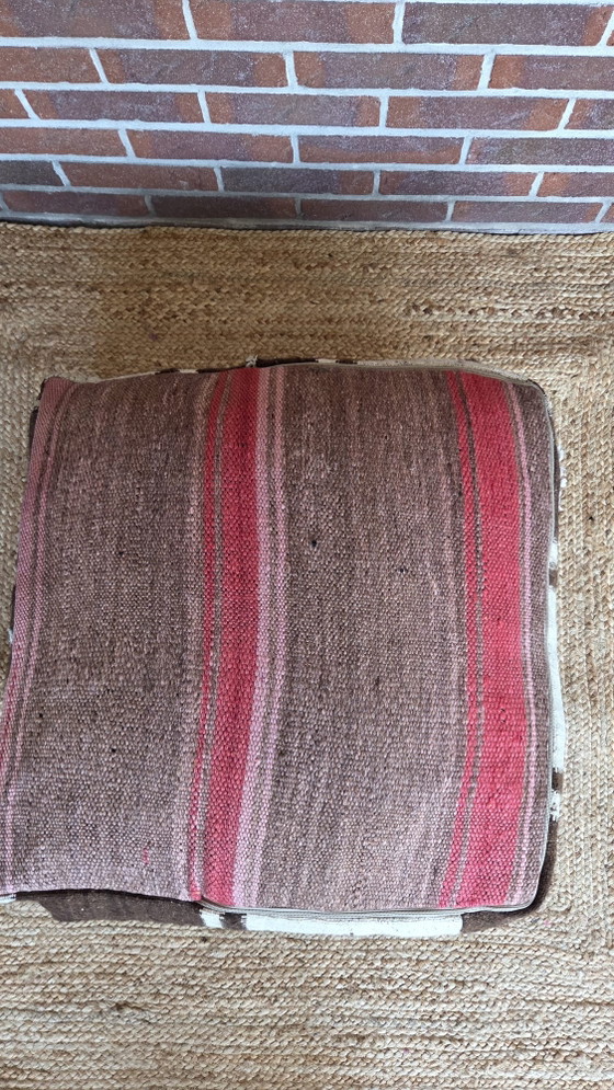 Pouf berbère vintage – Poufs & repose-pieds, Wool (photo 5 of 5)