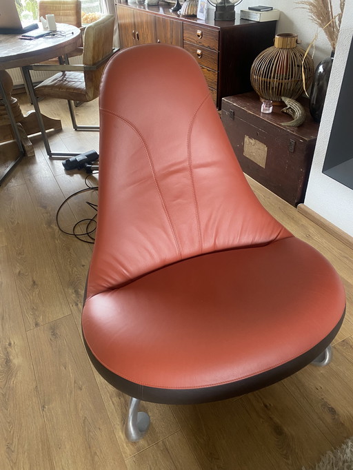 Vintage Leolux Chi armchair Brown/Orange Leather