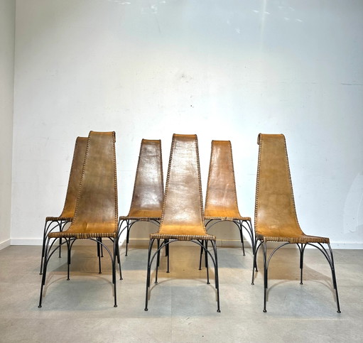 Juego de 6 sillas de comedor orientales de cuero y hierro fundido. – eetkamerstoelen (photo 2 of 5)