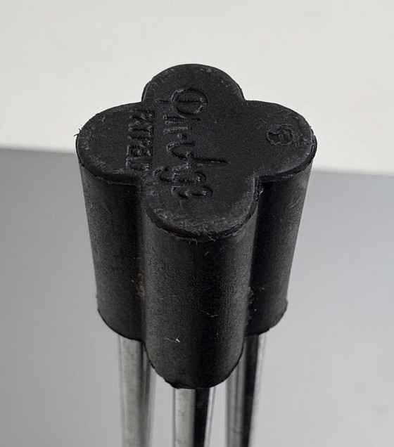 Image 1 of Set angolo lettura/seduta anni Ottanta Sgabello Pin Age anni Ottanta URI