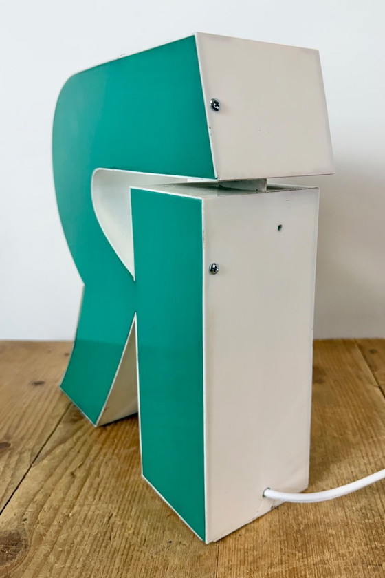 Lettre R lumineuse verte vintage, années 1970 – Objets déco, Plastic (photo 8 of 16)