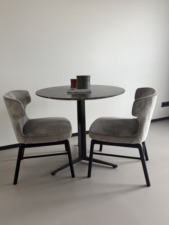 Image 1 of Table Flexform Fly et chaises Vesta