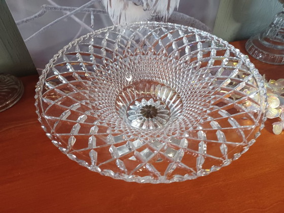 Exclusive Large Crystal Coupe Bowl on Silver Base – Diamond Cut (photo 4 of 6)