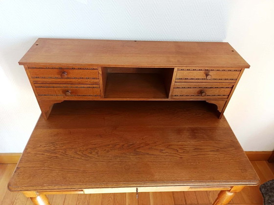 Image 1 of Escritorio escalonado Art Déco en roble claro.