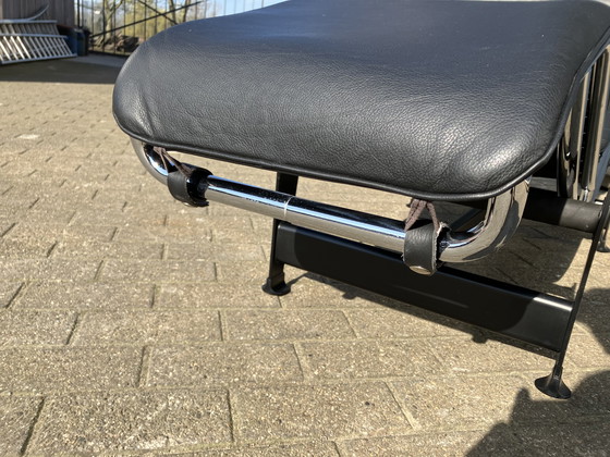 Image 1 of Cassina Le Corbusier LC4 originale nera/cromata, come nuova