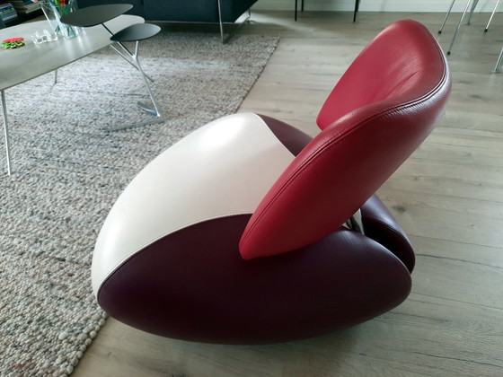 Image 1 of BEAUTIFUL LEOLUX PALLONE PA, like new