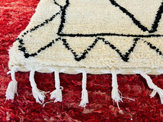Image 1 of Tapis berbère en laine authentique 250cmx200cm