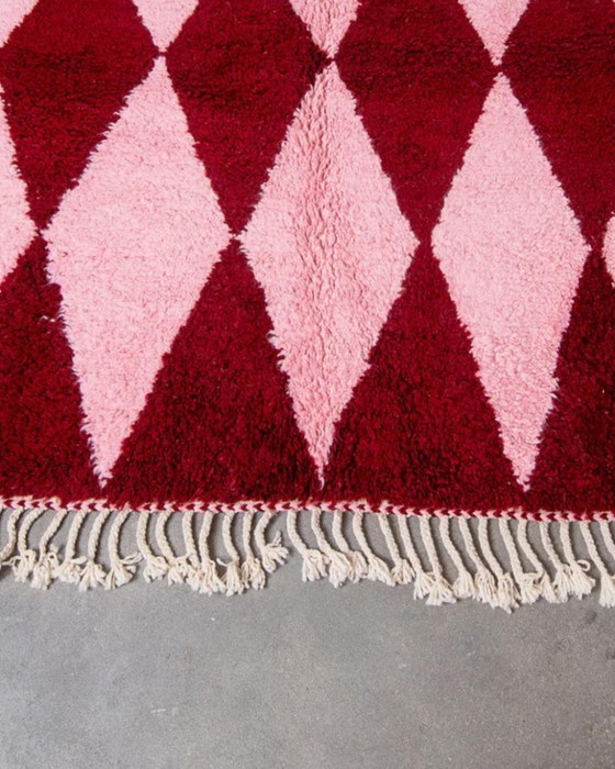 Image 1 of Off-white Moroccan rug with colorful patterns, 200cm x 250cm