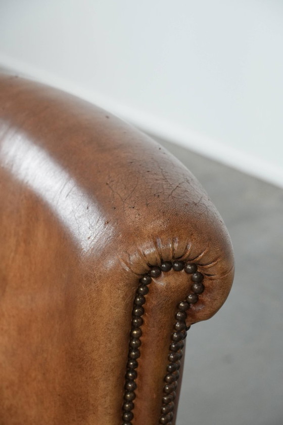 Image 1 of Poltrona vintage in pelle di pecora con carattere