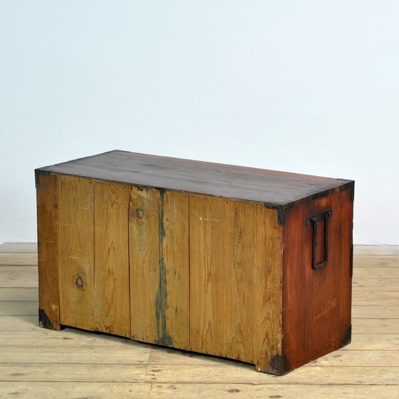 Commode japonaise Tansu, vers 1870 – Iron, Wood (photo 14 of 14)