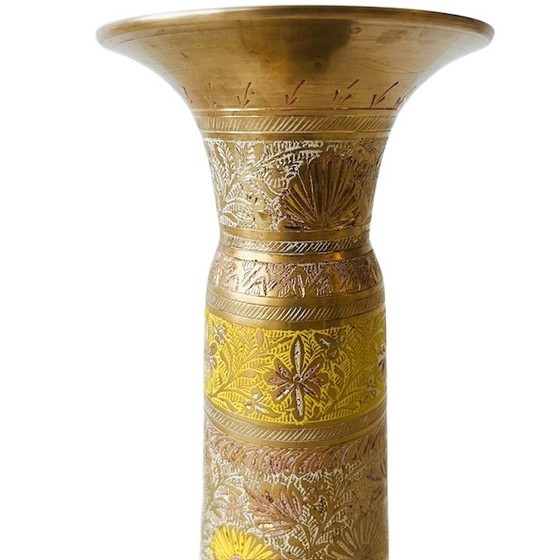 Image 1 of Vintage Indiase gegraveerde messing vaas