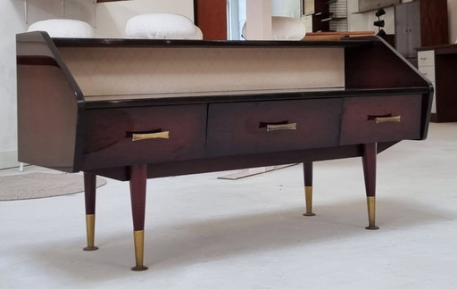 Tablero bajo de mediados de siglo