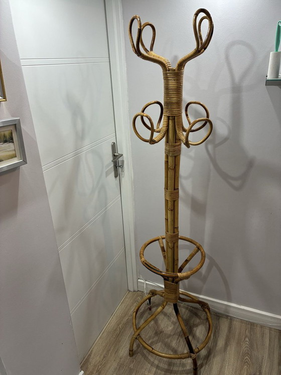 Vintage Italian Bamboo Coat Stand 1970s Spiral Design 177 cm Tall, Coat racks, Brown (photo 6 of 6)