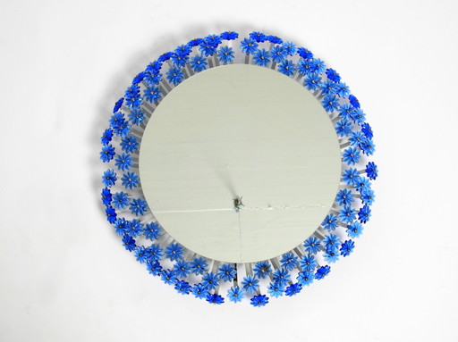 Très rare beau miroir mural Mid Century Modern Zierform avec fleurs bleues éclairé par Schöninger