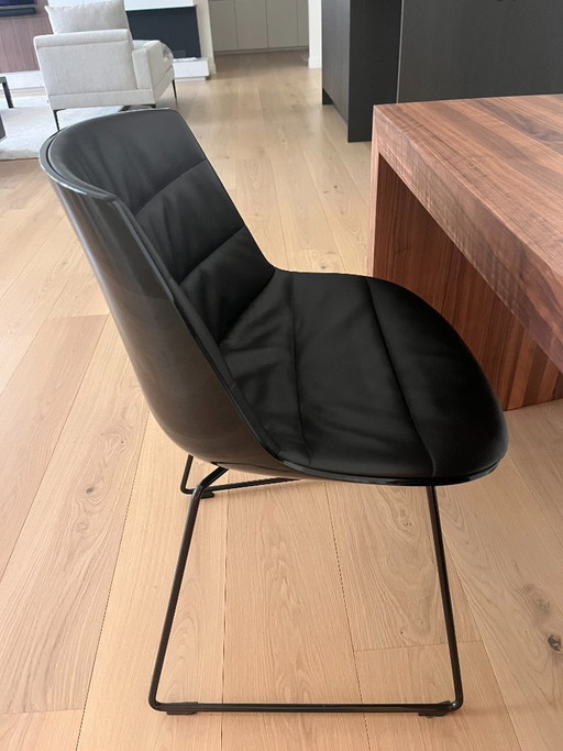 MDF Italia Flow Chair Sled Base - Zwart Leder - Jean-Marie Massaud – eetkamerstoelen, Leather, Metal