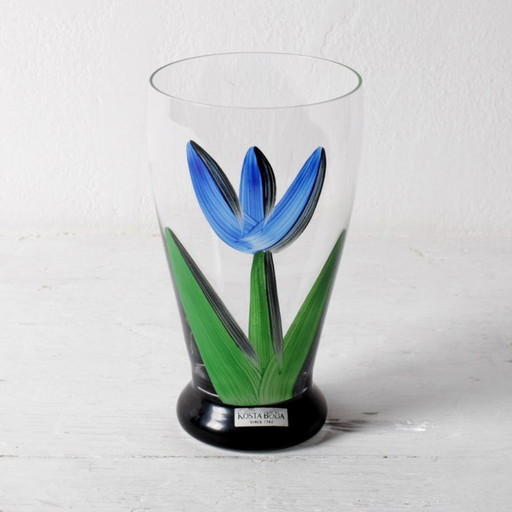 Tulpen Kristalglas / Blauwe Tulpenbloem Waterglas Kosta Boda door Ulrica Hydman Vallien / Zweden / 1991