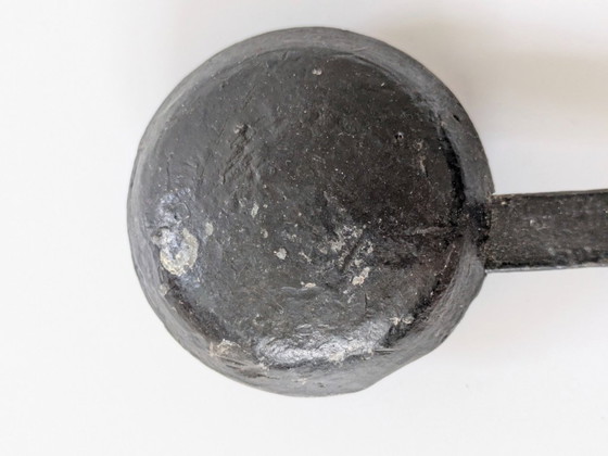 Scultura cinetica vintage a forma di volto di sole, in metallo dipinto a mano. – Sculture (photo 17 of 18)