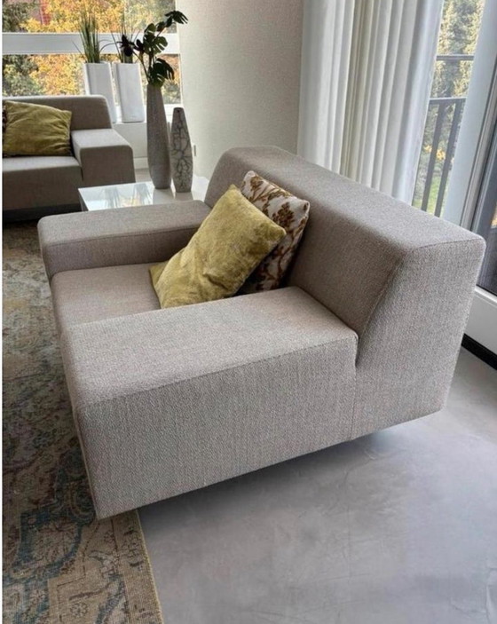 Image 1 of Sillón y reposapiés Goossens Milán