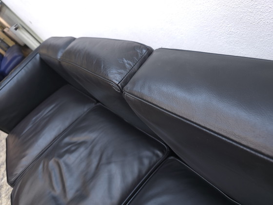 Image 1 of Divano in pelle a tre posti Cassina LC2, Le Corbusier Perriand