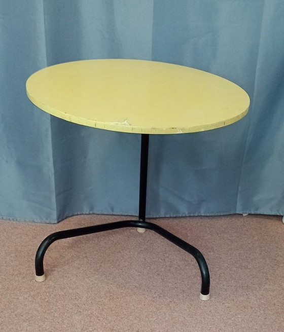 Image 1 of Tavolo vintage Kuperus con sedia