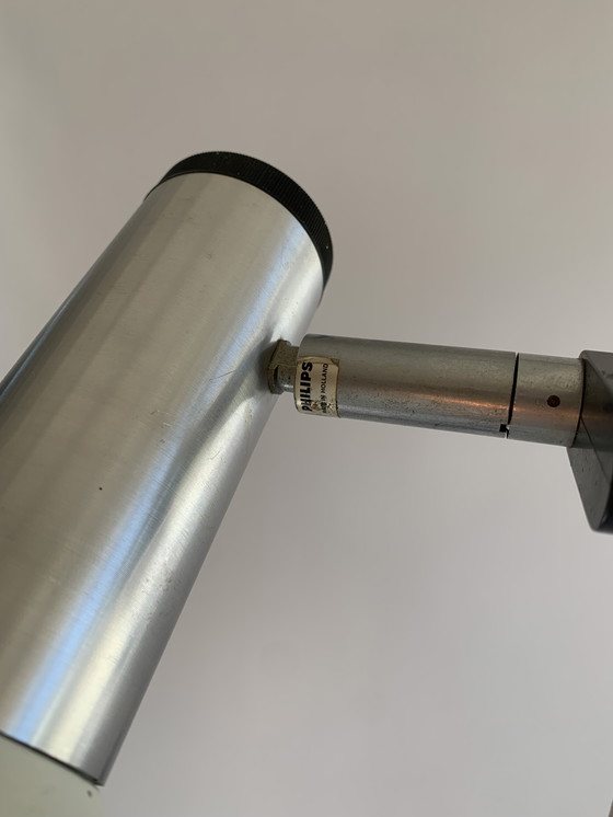 Image 1 of Lámpara de pie Philips NF50