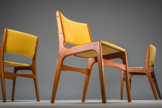 Image 1 of Mid Century Modell 89 Esszimmerstühle, Erik Buch zugeschrieben, Satz von 4