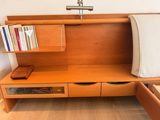 Poliform Morgante – Exceptionnel Ensemble de Chambre en Noyer Massif – tweepersoonsbedden, Wood (photo 2 of 10)