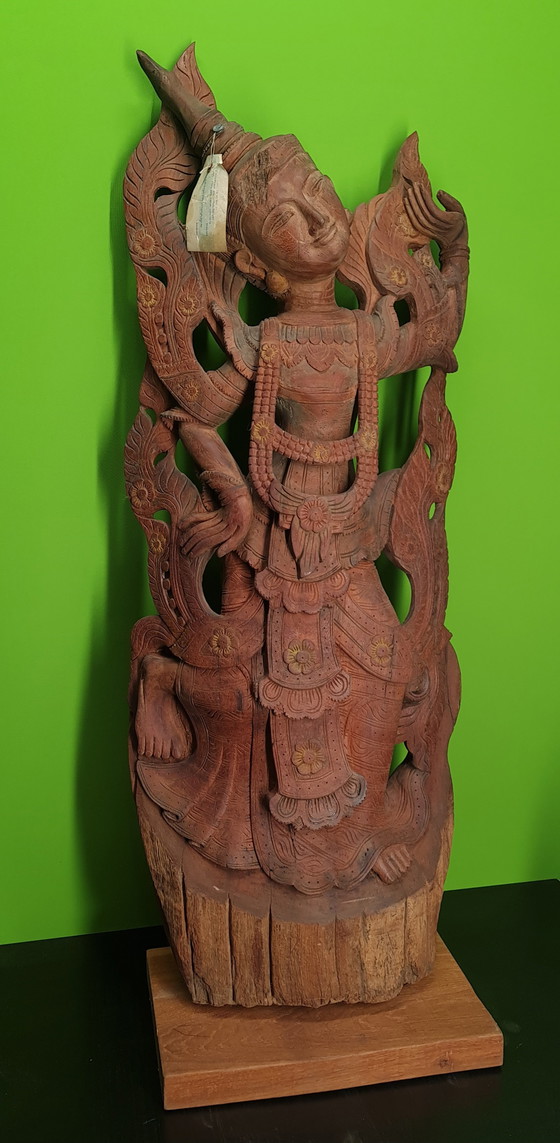 Image 1 of Super Mooi Thais Houtsnijwerk Een pieza de conversación