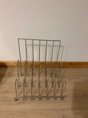Vintage Chrome Magazine & Vinyl Rack – Space Age Style (1970s)